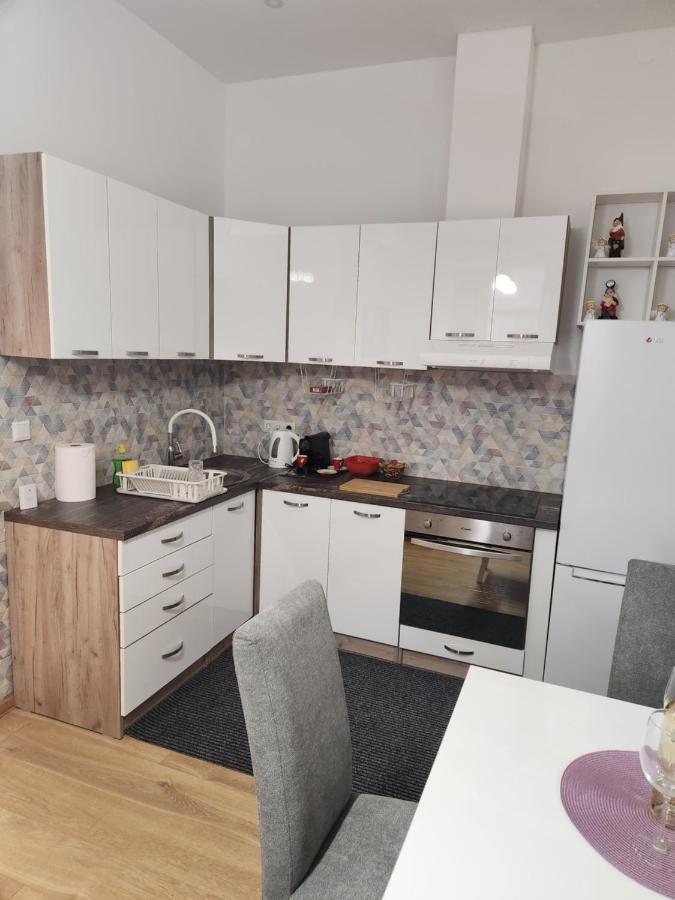 Apartman Zagreb Cca 42M2 With Free Parking Екстер'єр фото